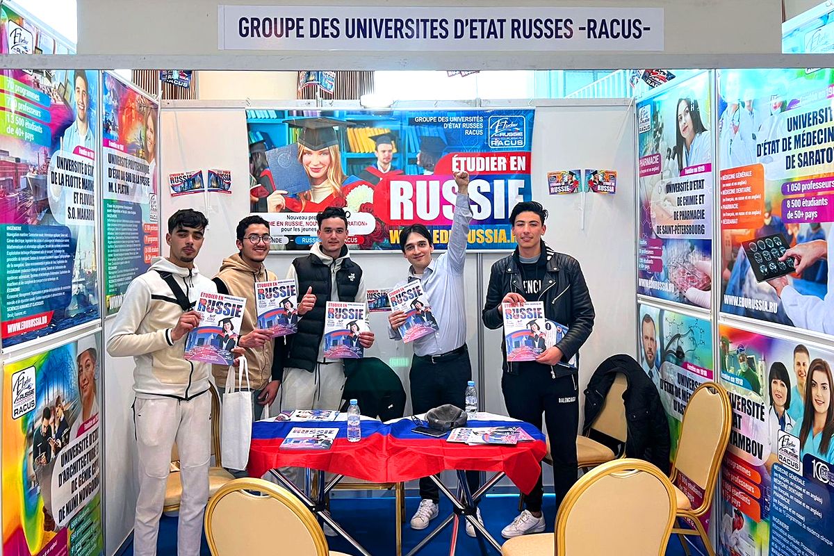 image 1 Jeunes marocains choisissent la Russie comme le pays d’études : les expositions éducatives ont eu lieu a Marrakech et a Tétouan le 3 et 4 mars 2023