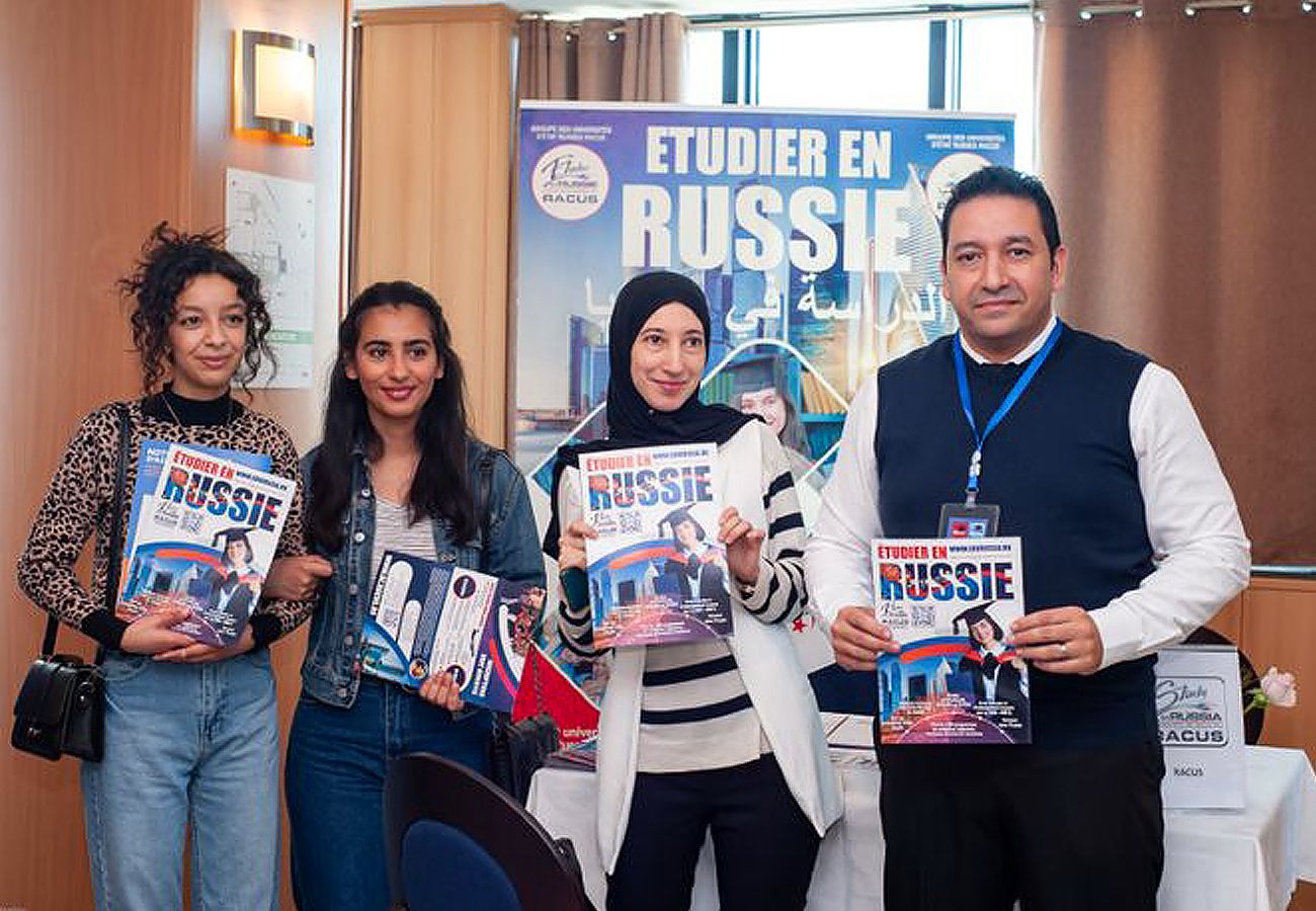 image 1 Groupe des universités d’État russes RACUS a participé au 16e Salon de l’Étudiant Algérien