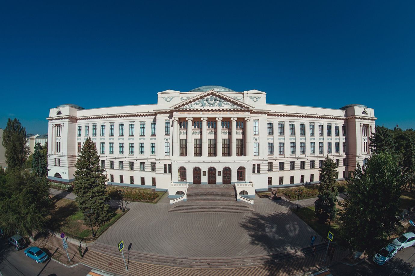 image 3 Universités du groupe RACUS en tête du classement RAEX : l’Université d’État de médecine de Saratov et l’Université polytechnique d’État du sud de la Russie M.I. Platov