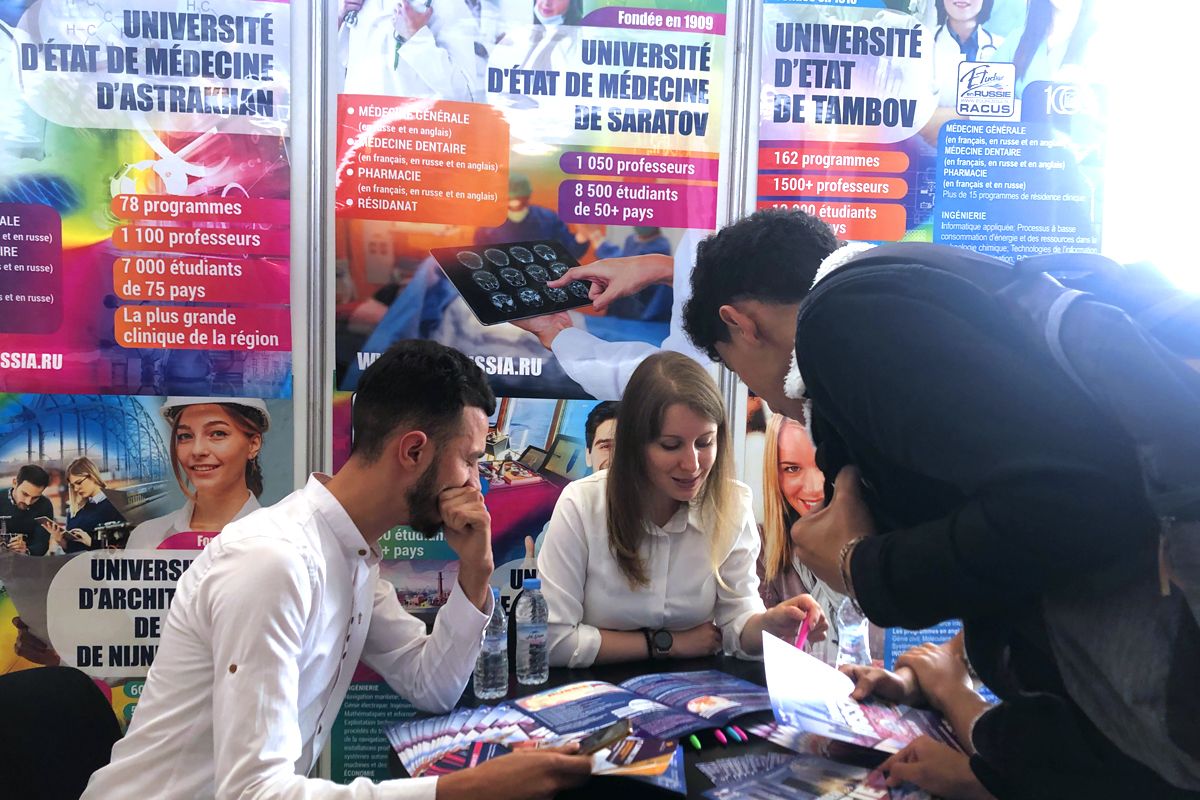 image 2 Plus grande tournée d'expositions de la dernière decennie : l'organisation RACUS a représenté l'enseignement supérieur russe dans 31 villes du Royaume du Maroc