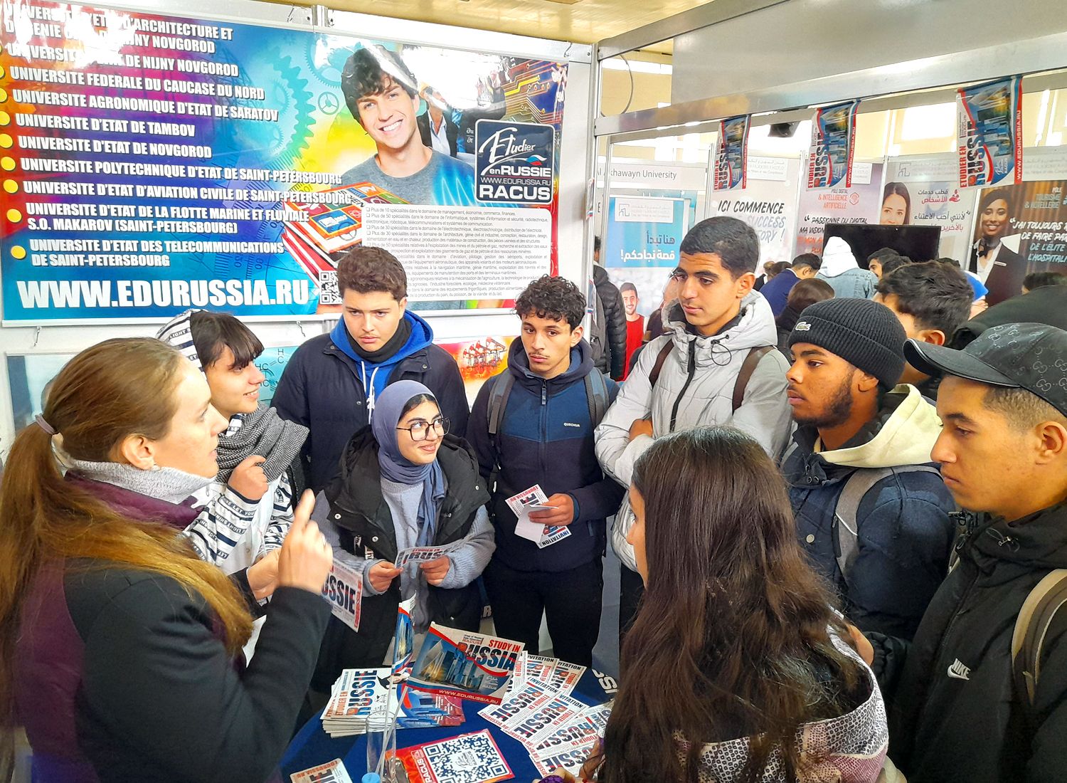 image 4 Expositions éducatives internationales dans les villes d’Oujda, Tanger et Errachidia : le marathon éducatif se poursuit dans le Royaume du Maroc