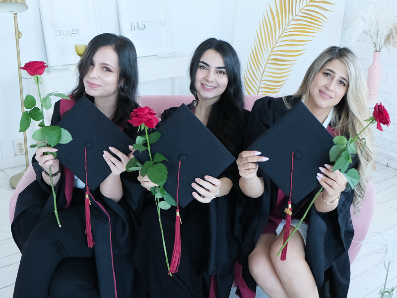 image 2 Les celebrations solennelles de la fin d’etudes ont eu lieu dans les universites du groupe RACUS