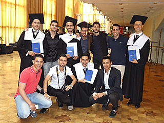 image 6 La remise solennelle des diplomes de la formation superieure aux etudiants etrangers de l’Universite d’Etat de Novgorod Yaroslav le Sage