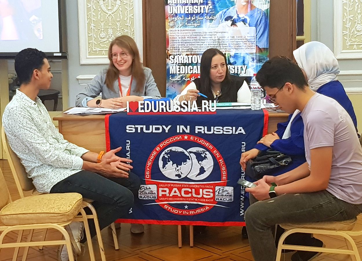 picture 2 The RACUS organisation presented Russian higher education at the specialised education exhibition Higher Education in Russian Universities of the RACUS Group Recognised in Egypt held in Alexandria