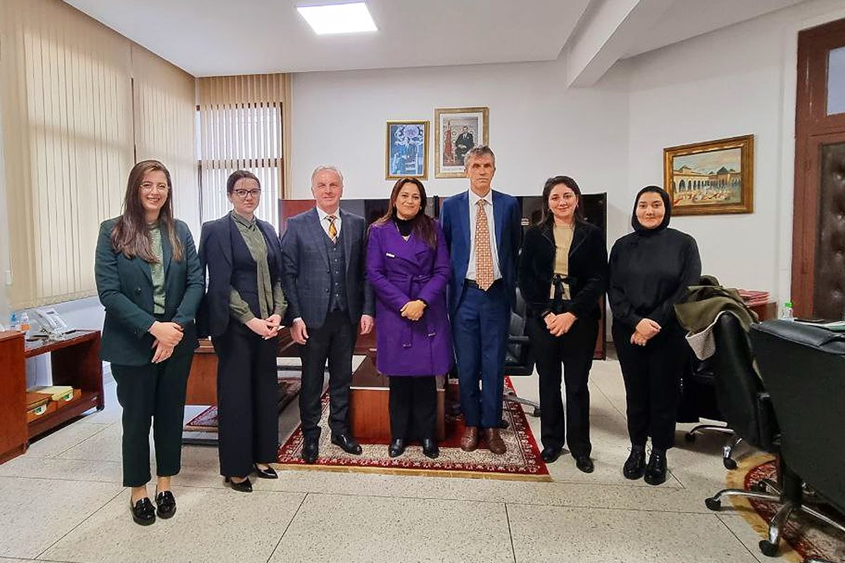 Le 17 janvier 2023, le directeur general de l’organisation RACUS a rencontre les chefs des departements du ministere de l’Enseignement Superieur, de la Recherche Scientifique et de l’Innovation et du ministere des Affaires etrangeres du Maroc lors de la visite au Royaume du Maroc.