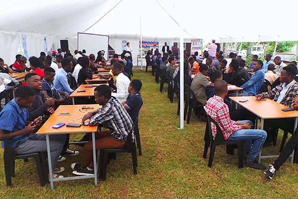 image 5 L'organisation RACUS en collaboration avec le Centre Russe de la Science et de la Culture a organise le salon de formation «STUDY IN RUSSIA 2019» a Lusaka (Zambie)