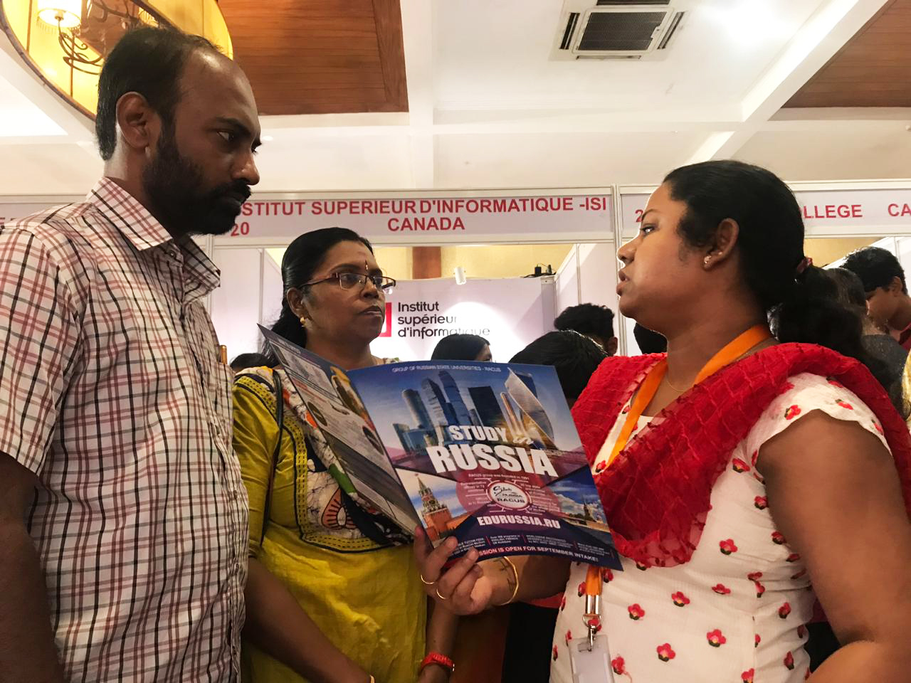 picture 2 RACUS organization took part in the international educational expo tour in India