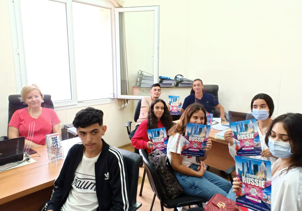 image 2 Les sixièmes Journées Portes Ouvertes d’enseignement supérieur russe ont eu lieu au Maroc : la quantité des visiteurs a augmenté plusieurs fois !