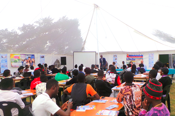 image 4 Organisation RACUS en collaboration avec le Centre Russe de la Science et de la Culture a organisé le salon de formation « Étudier en Russie — 2019 » à Lusaka (Zambie)