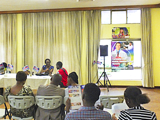 image 7 Tenue du salon spécialisé de formation « Étudier en Russie — 2016 » par l’organisation RACUS en collaboration avec le Centre Russe de la Science et de la Culture à Harare (Zimbabwe)