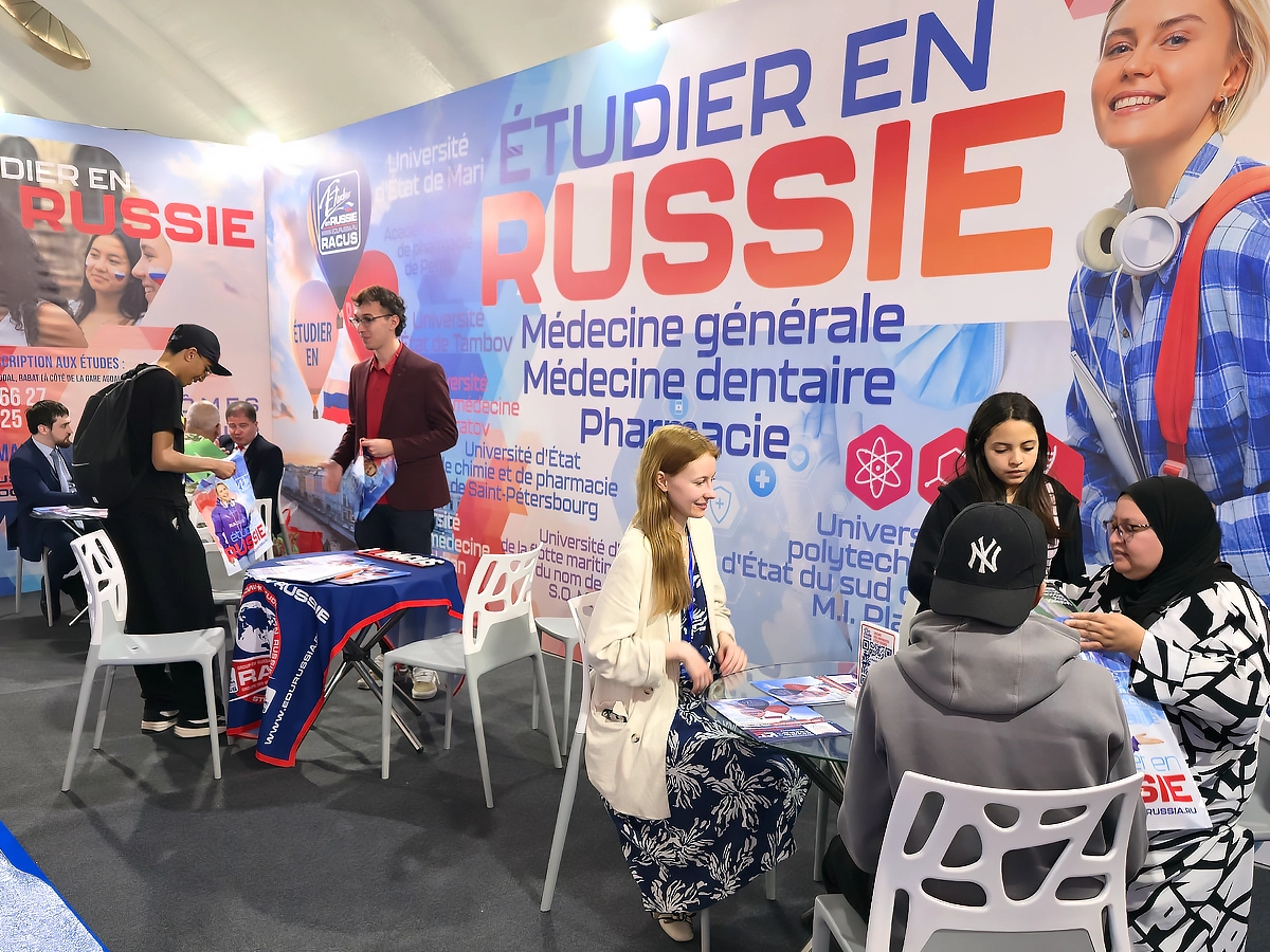 image 3 Développement à grande échelle de l’enseignement supérieur russe à l’international : De mai à août 2026, RACUS GROUP a mené une vaste campagne de promotion de l’enseignement supérieur russe dans près de 40 pays d’Afrique, du Moyen-Orient et d’Asie