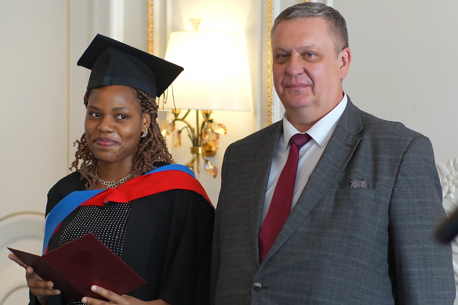 image 3 Saint-Pétersbourg - «RACUS»: une cérémonie solennelle de remise des diplômes a eu lieu à l’Université chimico-pharmaceutique d’État de Saint-Pétersbourg pour les diplômés étrangers