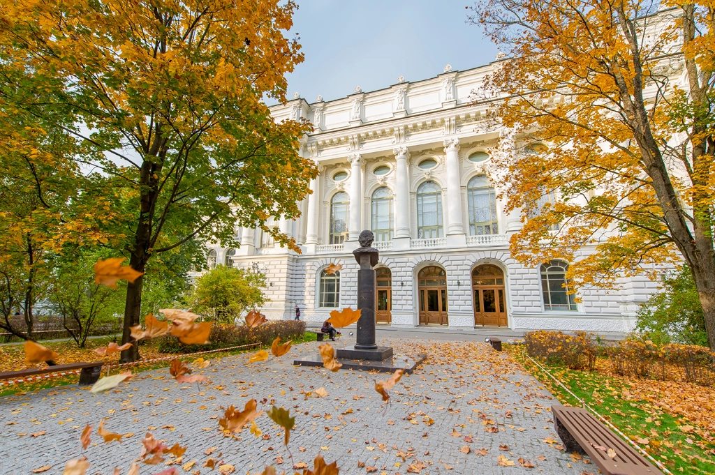 peter-the-great-saint-petersburg-polytechnic-university-11.webp