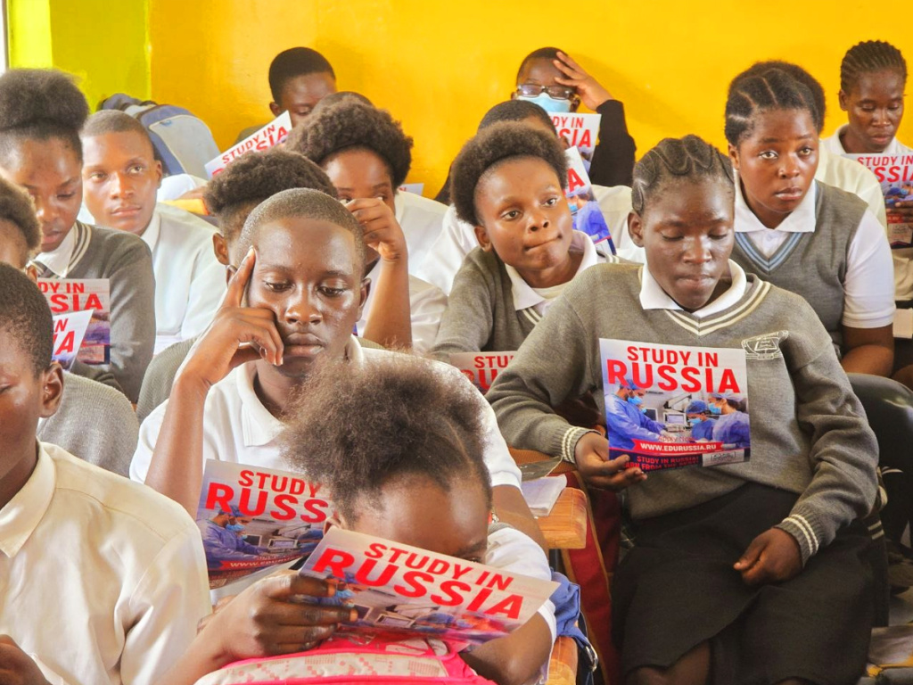 Zambie : étudier en Russie — la voie du succès : séminaire à Lusaka