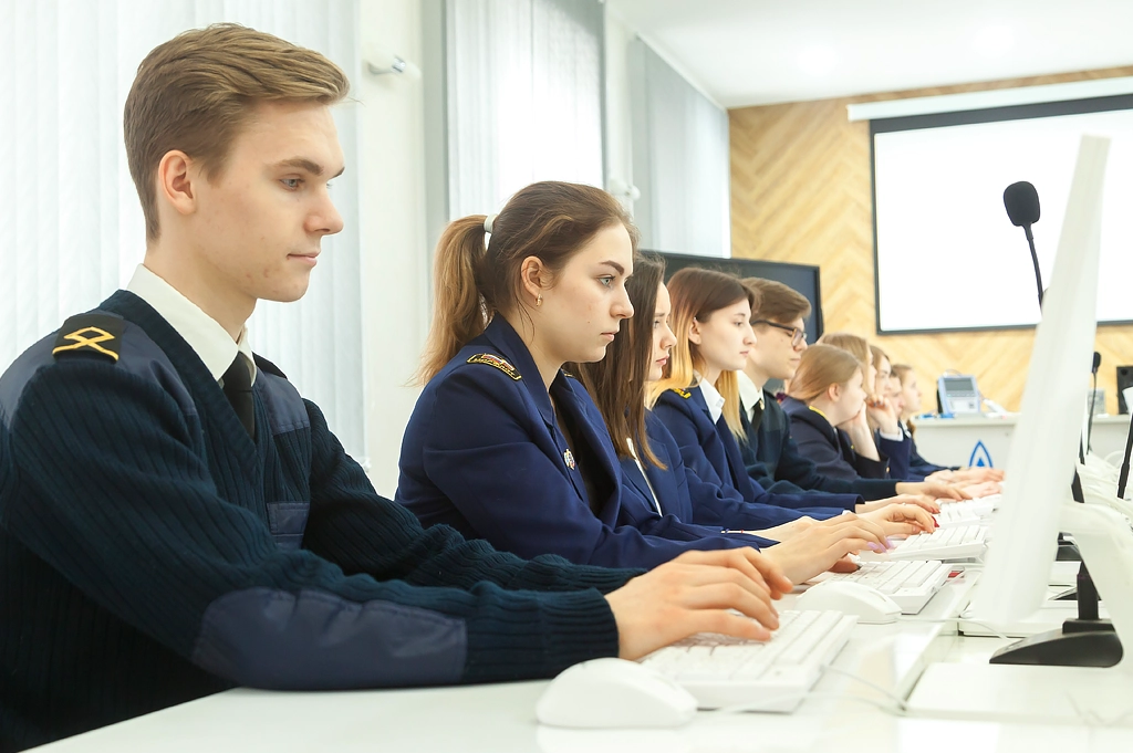 admiral-makarov-state-university-of-maritime-and-inland-shipping_5.webp admiral-makarov-state-university-of-maritime-and-inland-shipping_5.webp