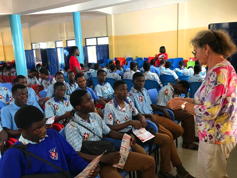 image 3 Rêves brillants d’écoliers Ghanéens : le groupe des universités d’État russes RACUS à Accra