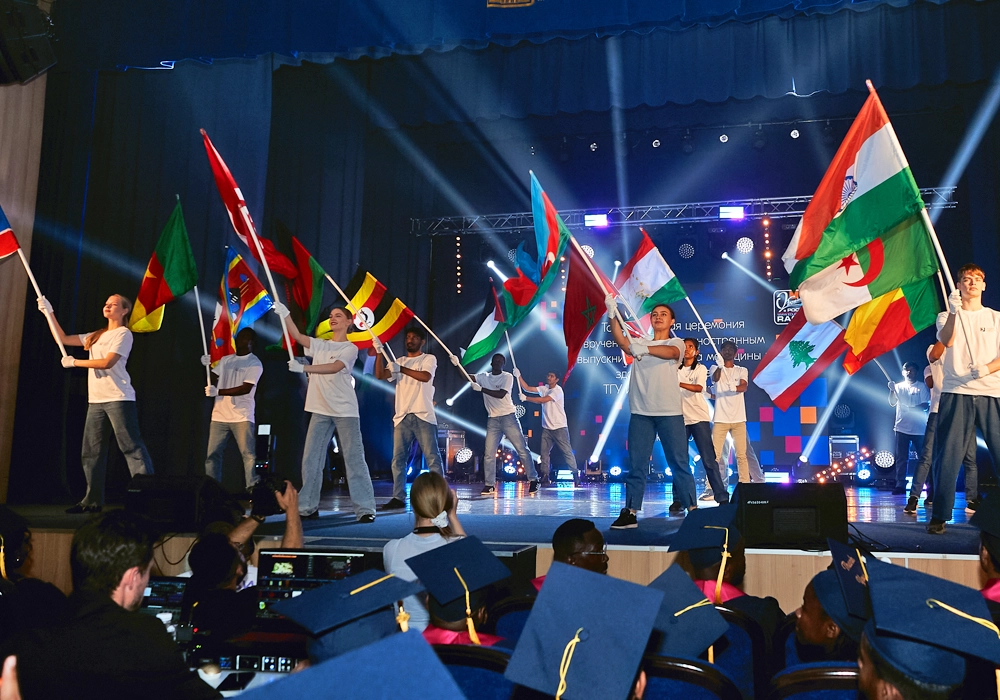picture 2 Solemn Graduation Ceremony at Tambov State University: Celebration of Knowledge, Achievements, and New Beginnings